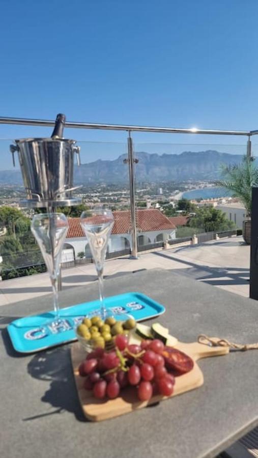 Magnificent View And Pool Villa El Albir ภายนอก รูปภาพ